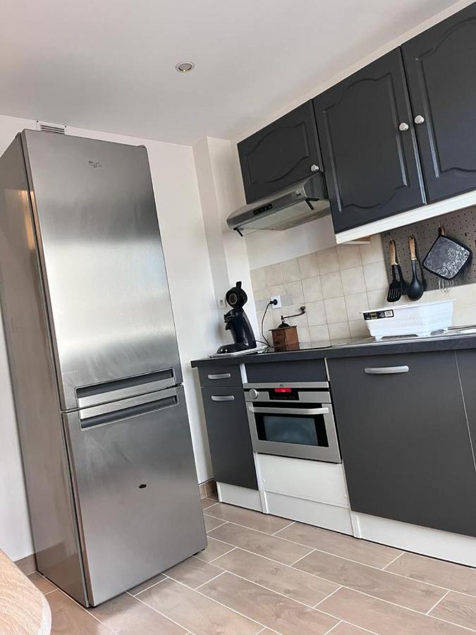Apartment Carol California Chevigny-Saint-Sauveur