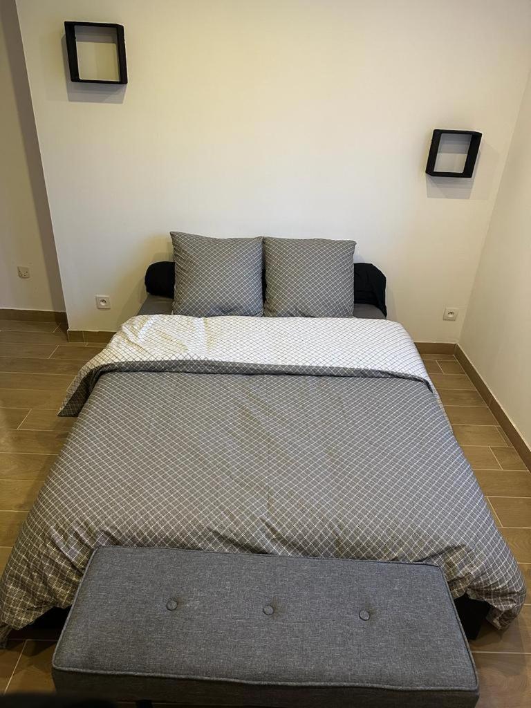 Apartment Carol California Chevigny-Saint-Sauveur